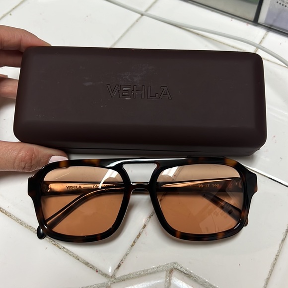 VEHLA Accessories Vehla Sunglasses Like New Brown Color Poshmark